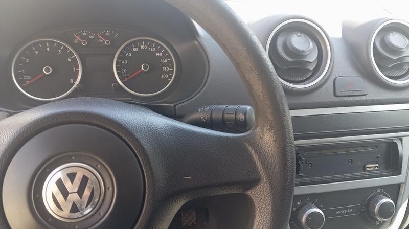Volkswagen Gol (novo) 1.0 MI Total Flex 8v 4p