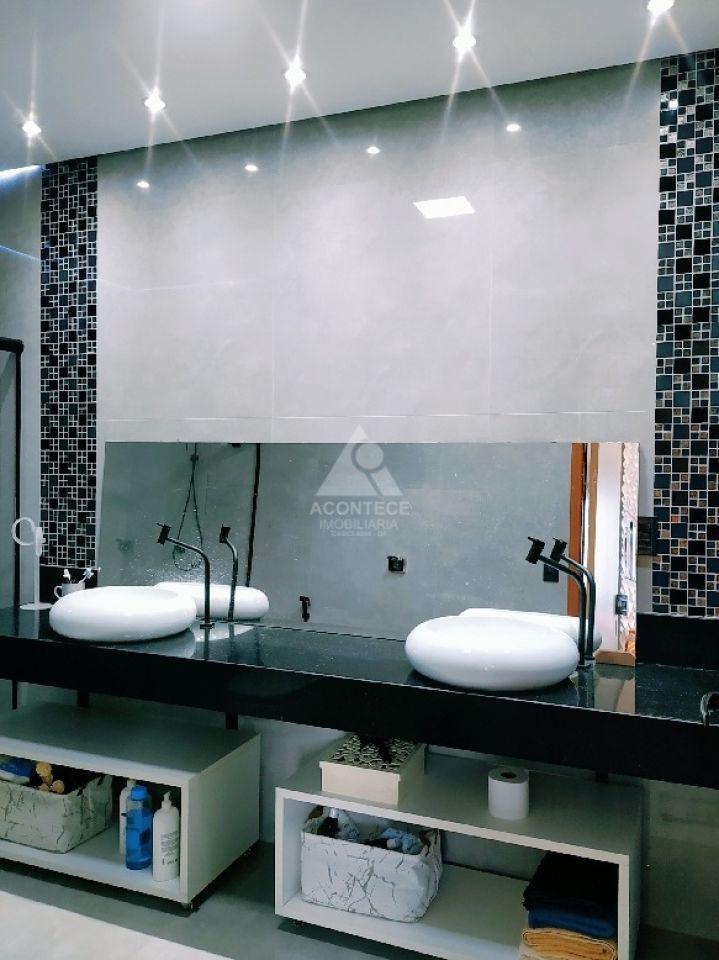 Casa, Brasília/Plano Piloto, 4 Quartos, 4 Suítes