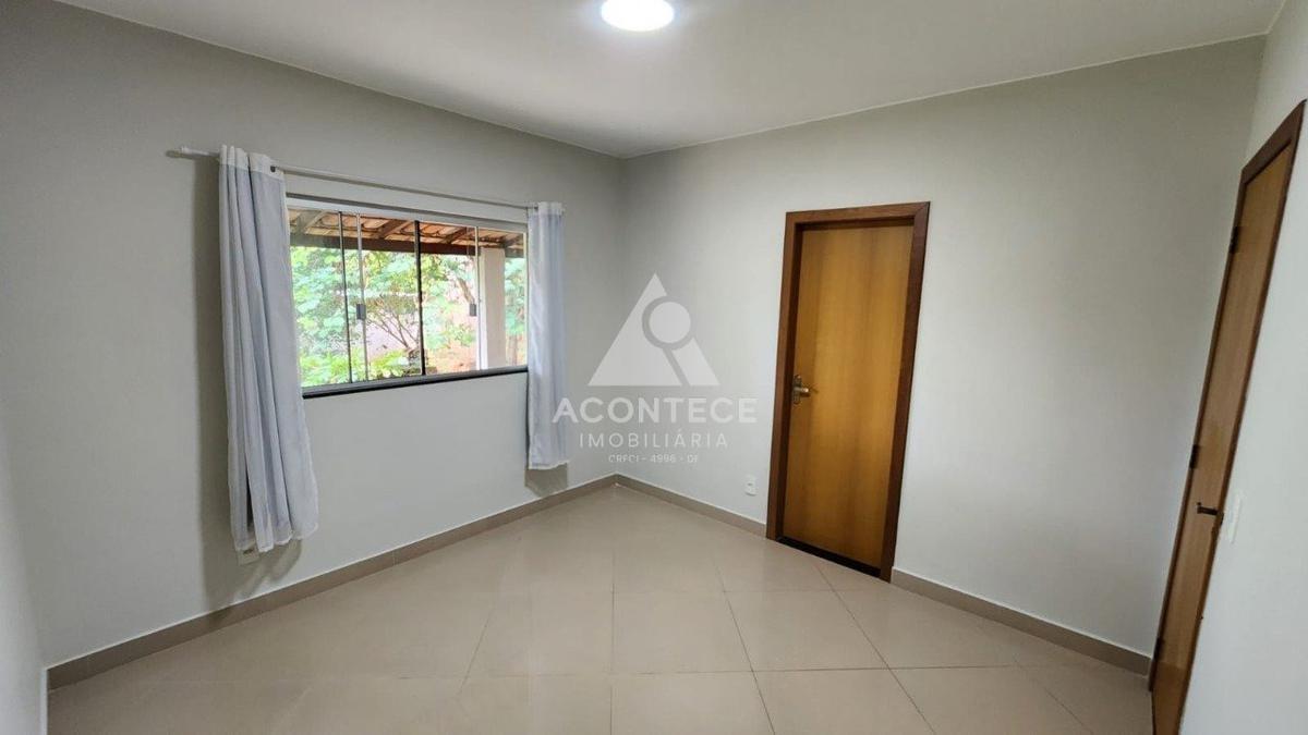 Casa em Condomínio, Brasília/Plano Piloto, 3 Quartos, 4 Vagas, 2 Suítes