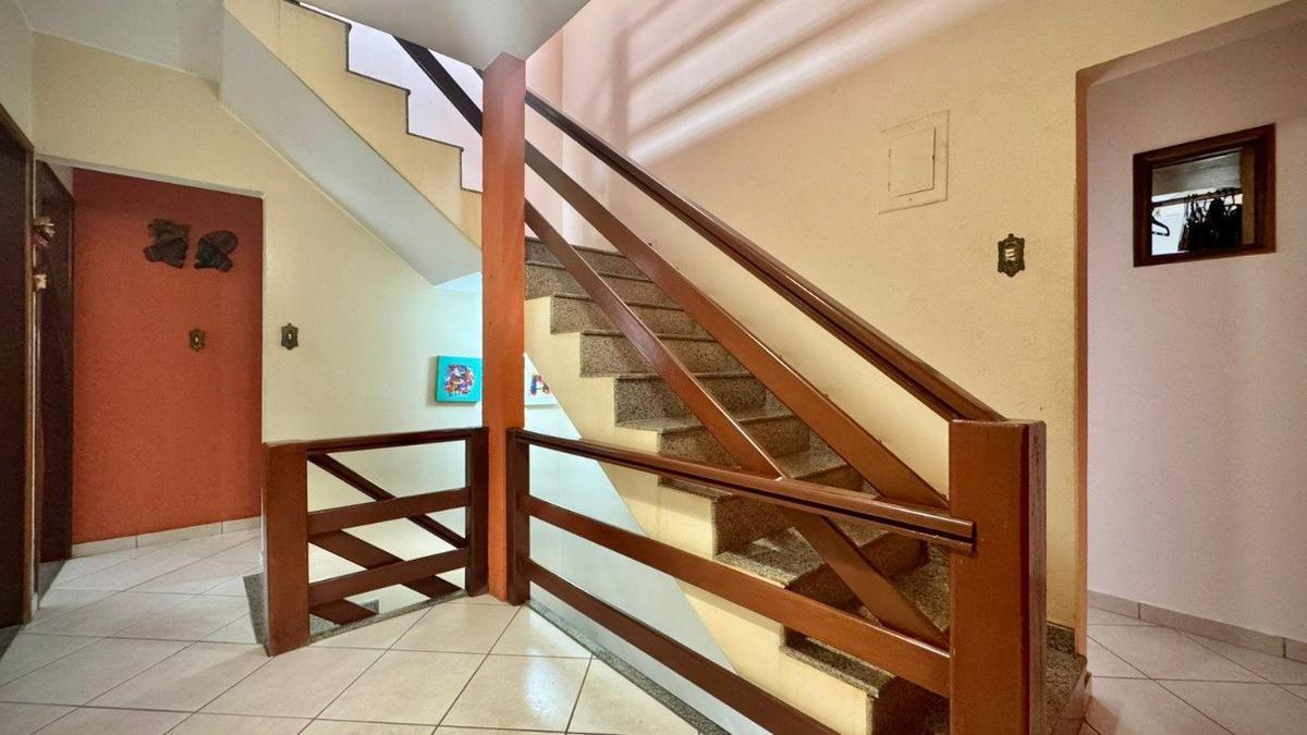 Casa, Guará II, 4 Quartos, 2 Vagas, 1 Suíte