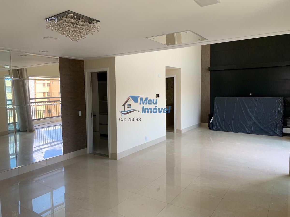 Apartamento, Sul, 4 Quartos, 4 Vagas, 3 Suítes
