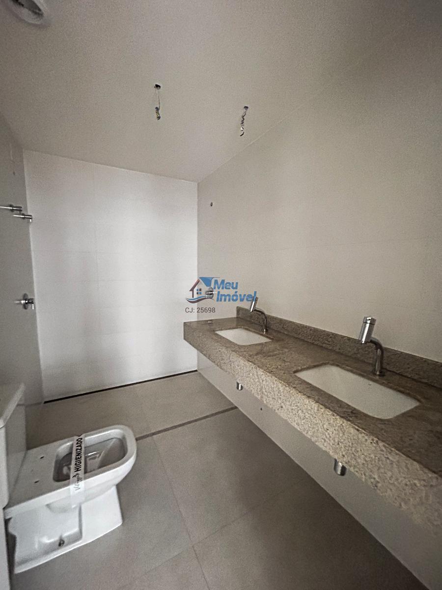 Apartamento, Zona Industrial, 3 Quartos, 2 Vagas, 1 Suíte