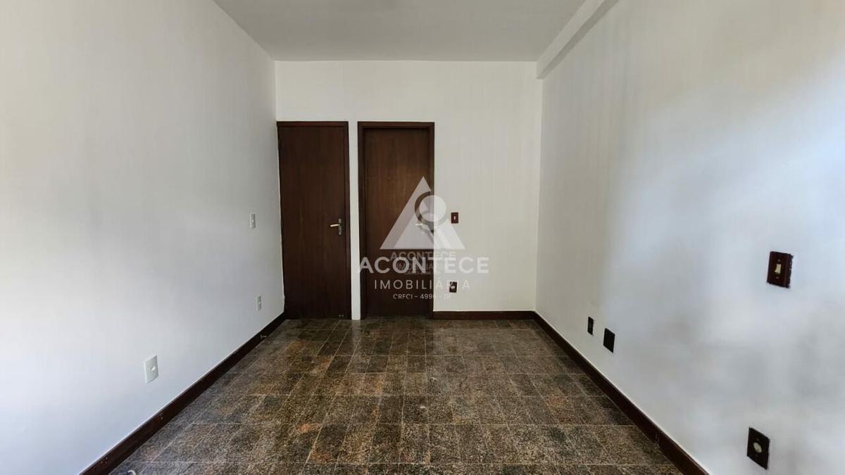 Casa, Asa Sul, 3 Quartos, 2 Vagas, 3 Suítes