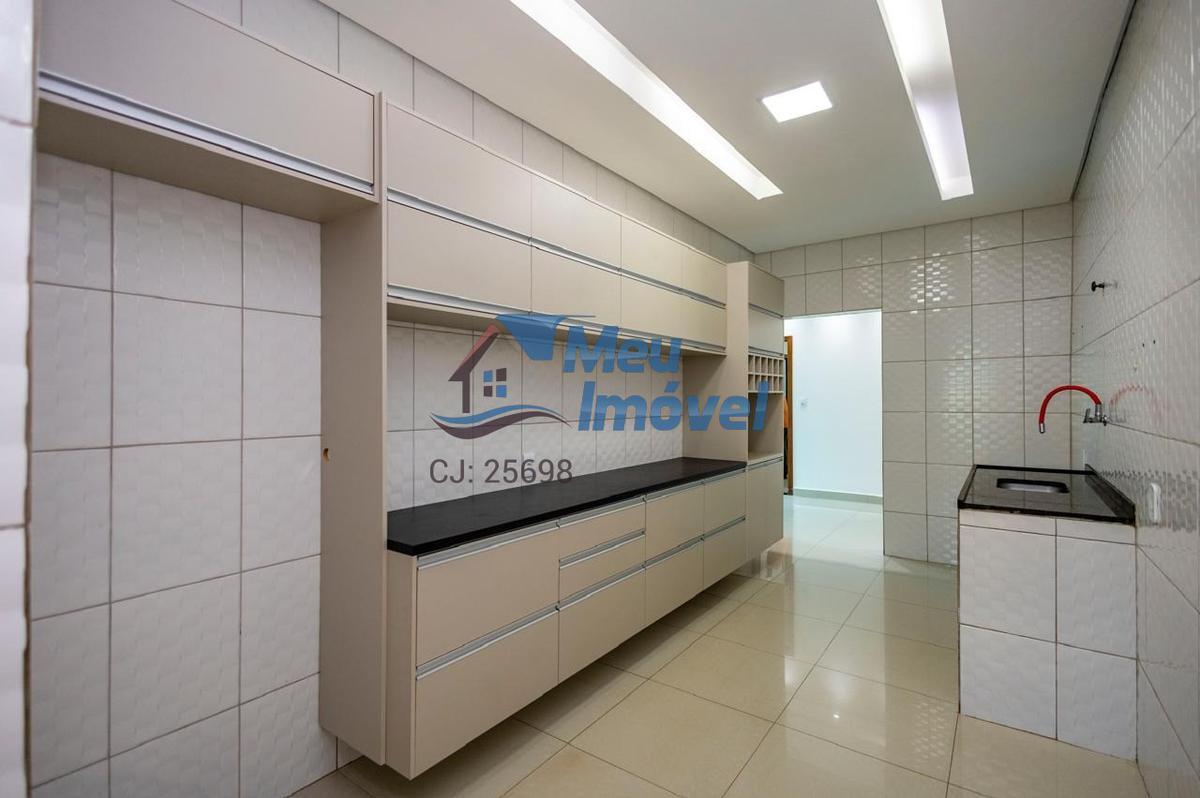 Casa, Setor Central, 3 Quartos, 3 Vagas, 1 Suíte