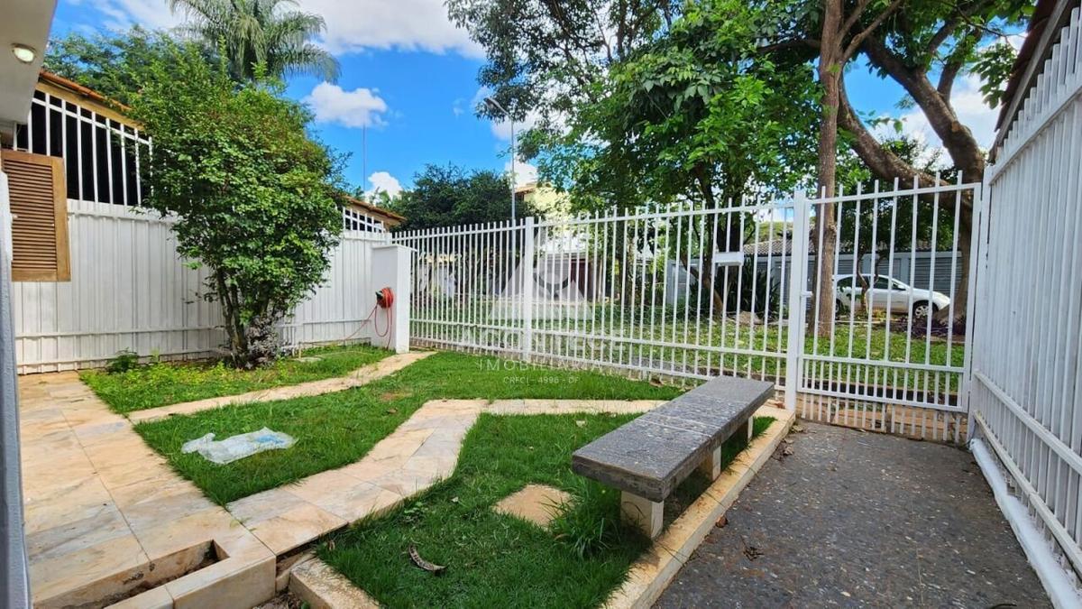 Casa, Asa Sul, 3 Quartos, 2 Vagas, 3 Suítes