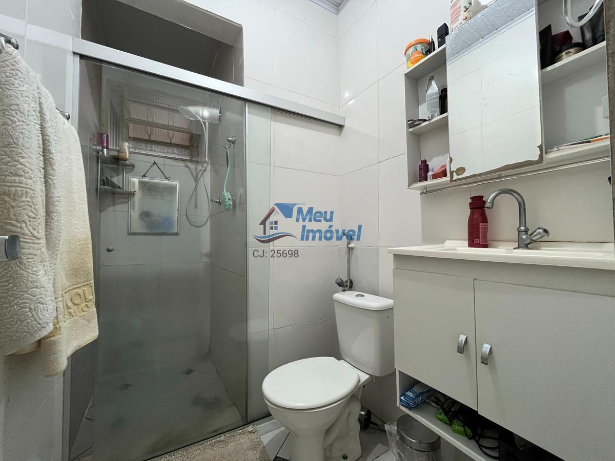 Casa, Candangolândia, 2 Quartos, 3 Vagas, 2 Suítes