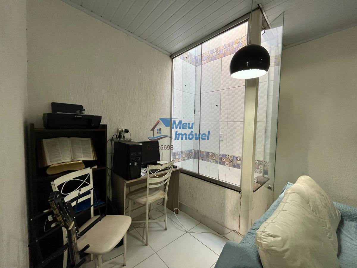 Casa, Candangolândia, 2 Quartos, 3 Vagas, 2 Suítes