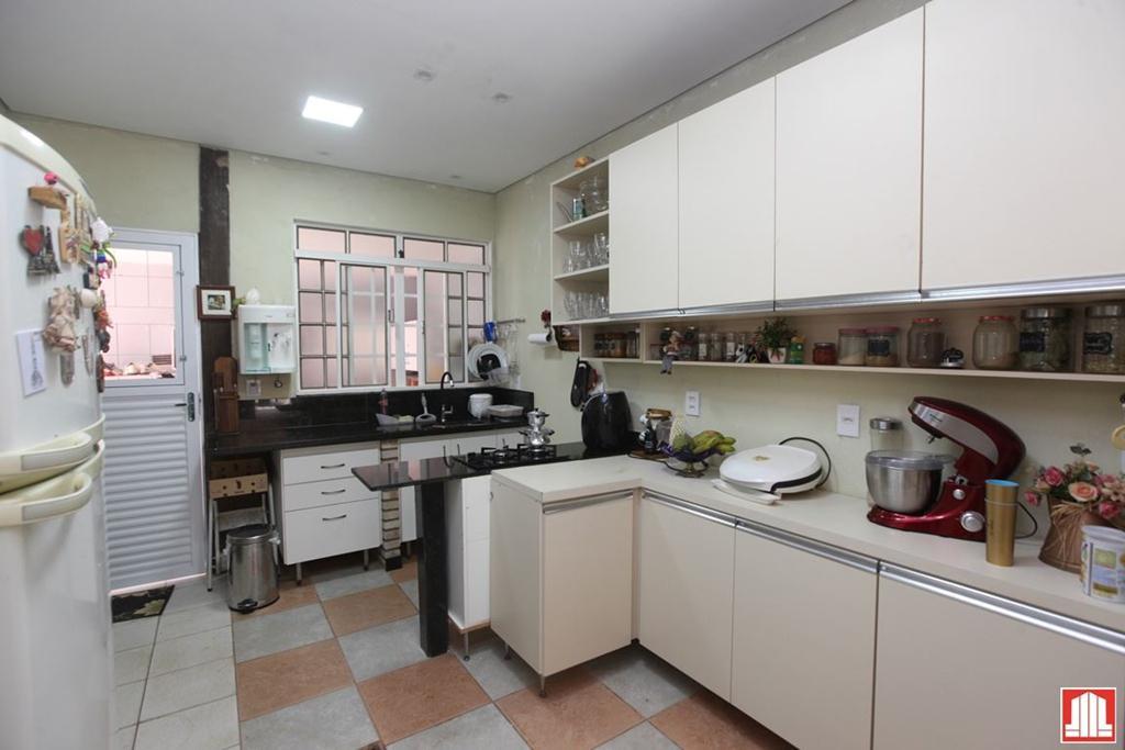 Casa, Região dos Lagos, 4 Quartos, 3 Vagas, 4 Suítes