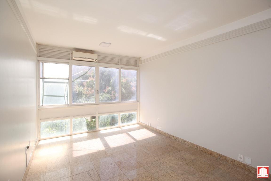 Sala, Asa Sul, 0 Quarto, 0 Vaga, 0 Suíte