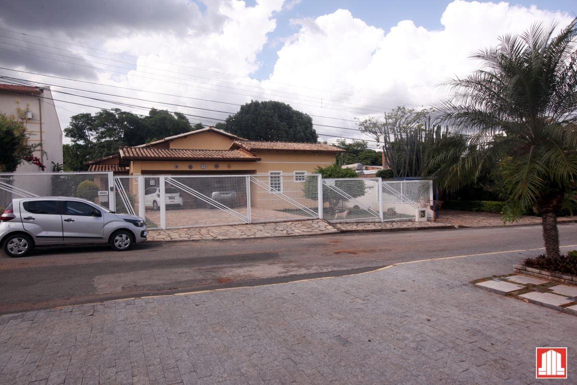 Casa, Lago Norte, 4 Quartos, 2 Vagas, 3 Suítes