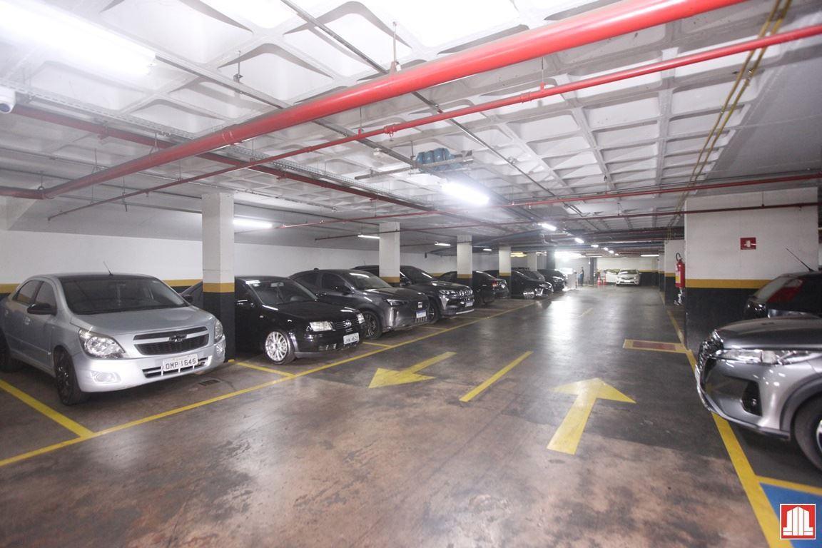 Sala, Norte, 0 Quarto, 5 Vagas, 0 Suíte