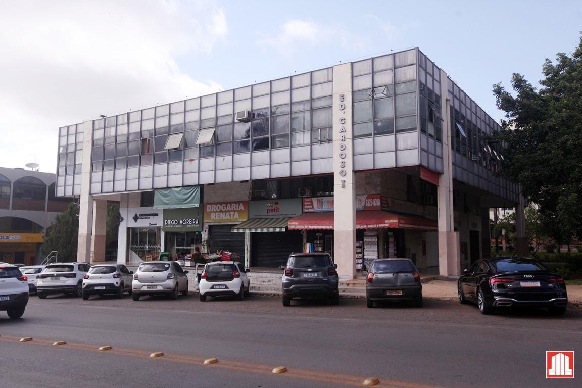 Quitinete, Asa Norte, 1 Quarto, 0 Vaga, 0 Suíte