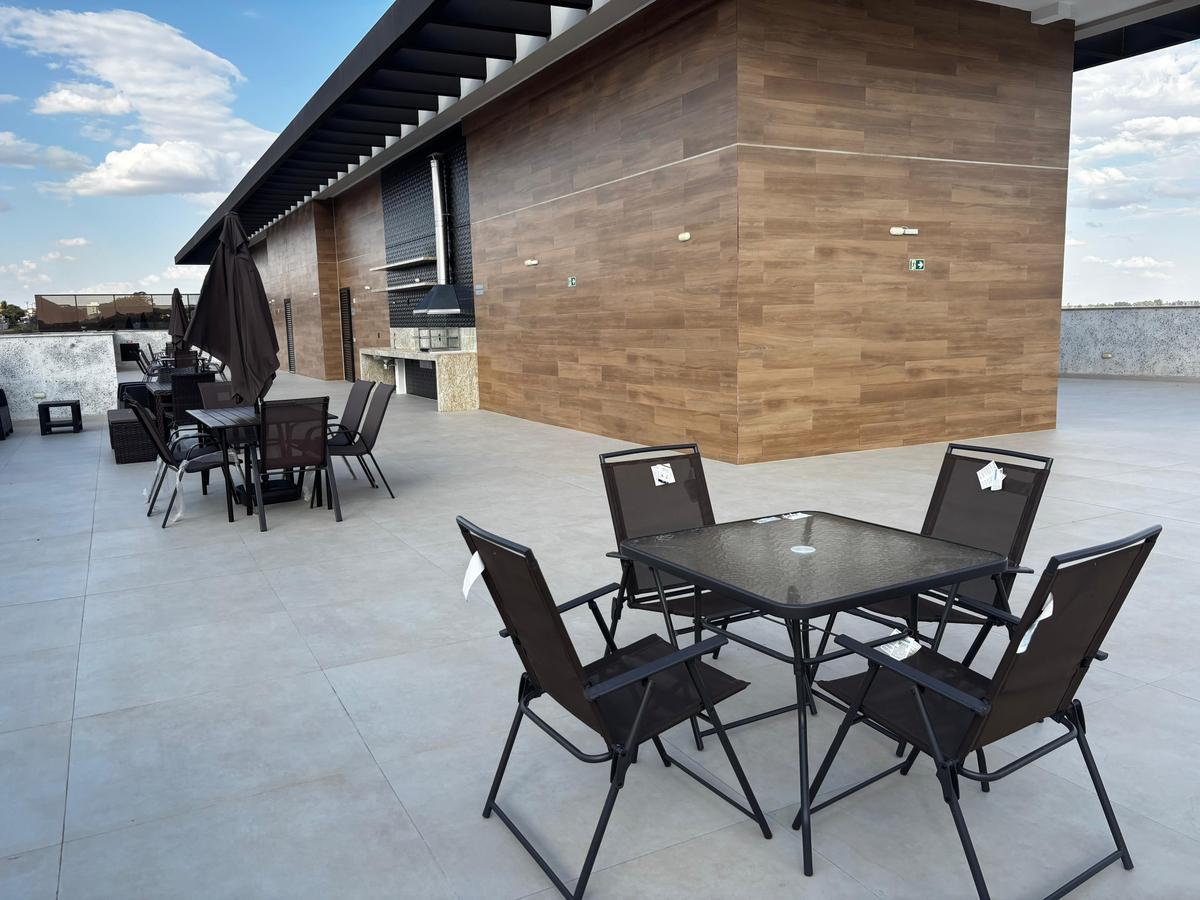 Apartamento, Sobradinho, 3 Quartos, 1 Vaga, 1 Suíte