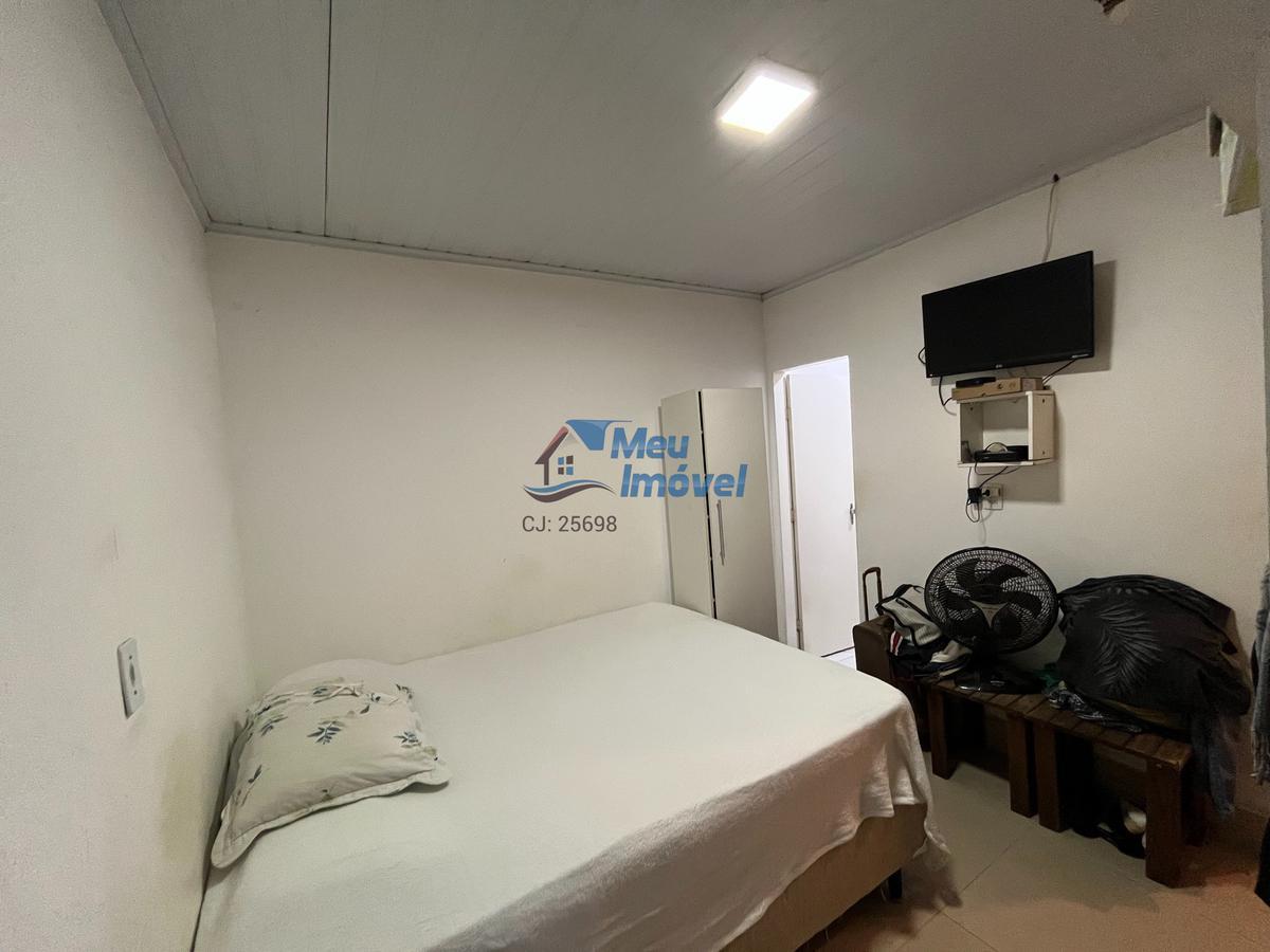 Casa, Candangolândia, 2 Quartos, 3 Vagas, 2 Suítes
