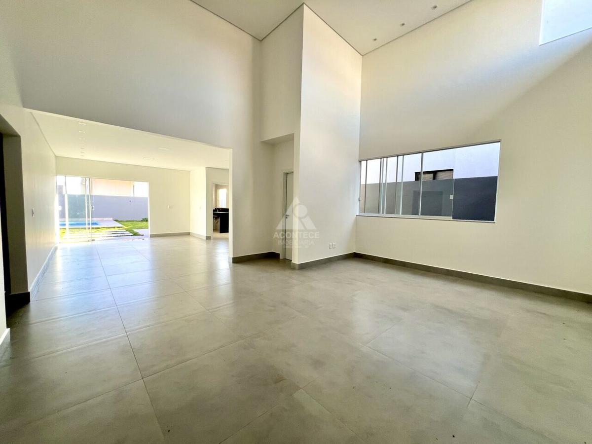 Casa, Brasília/Plano Piloto, 3 Quartos, 2 Vagas, 1 Suíte