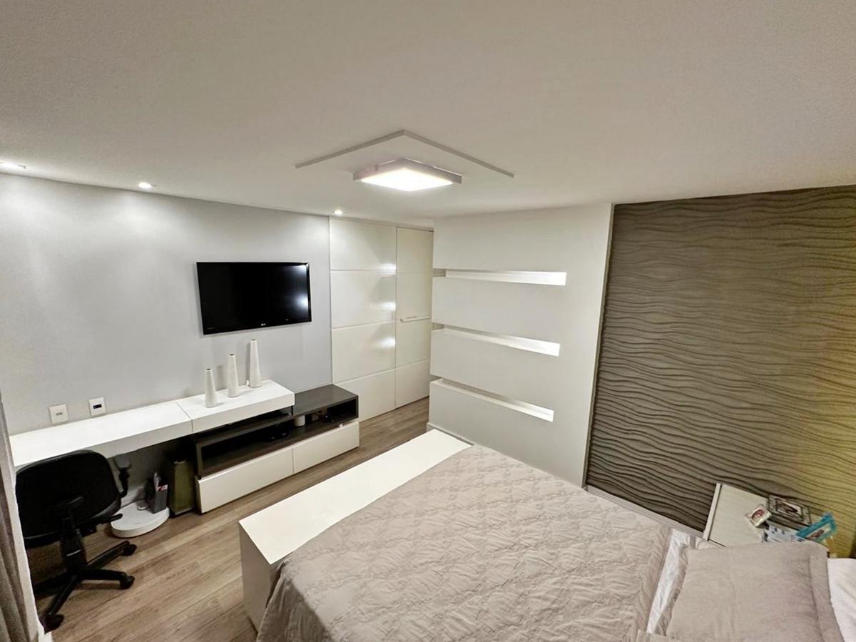 Apartamento, Norte, 4 Quartos, 3 Vagas, 3 Suítes