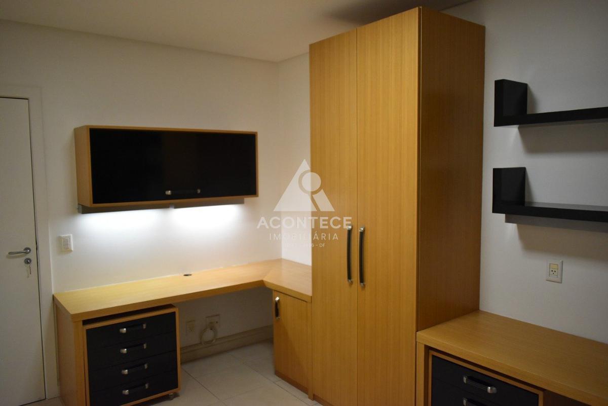 Apartamento, Sudoeste, 4 Quartos, 2 Vagas, 2 Suítes