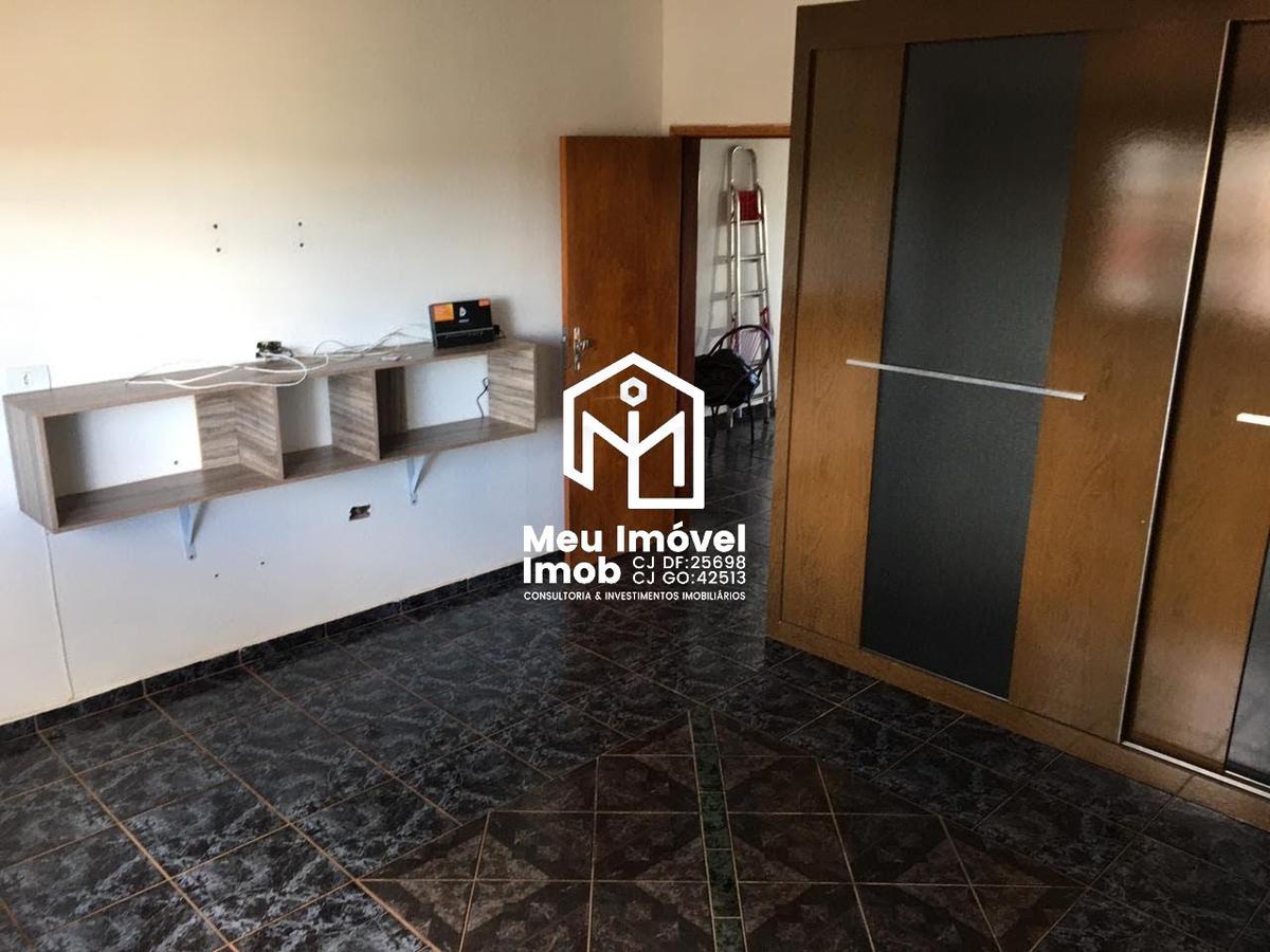 Casa, Taguatinga Norte, 11 Quartos