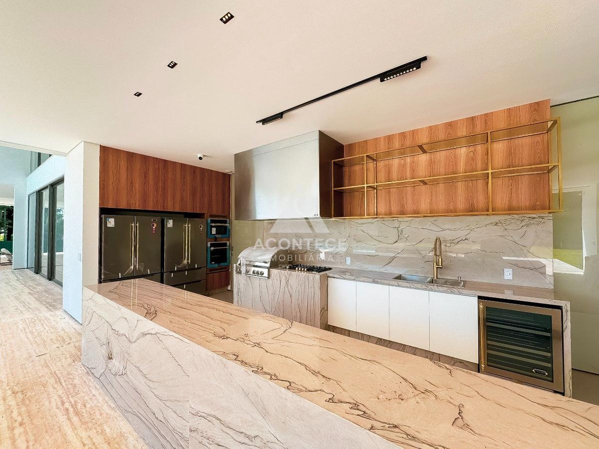 Casa, Lago Sul, 7 Quartos, 5 Vagas, 6 Suítes