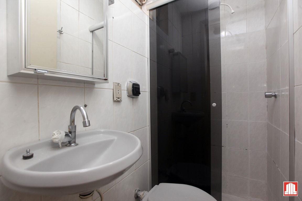 Quitinete, Asa Norte, 1 Quarto, 0 Vaga, 0 Suíte