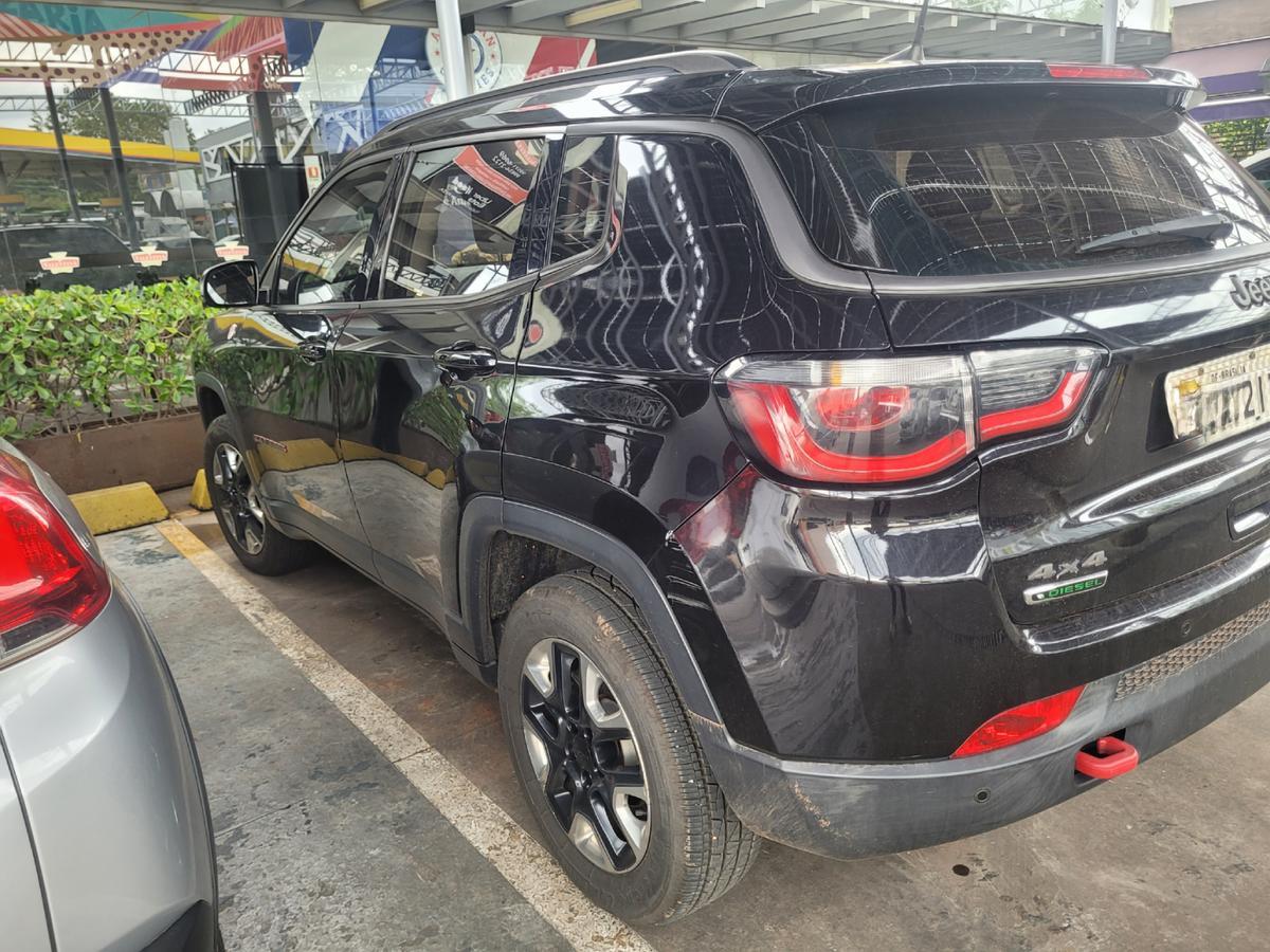 Jeep Compass Trailhawk 2.0 4x4 Dies. 16v Aut.