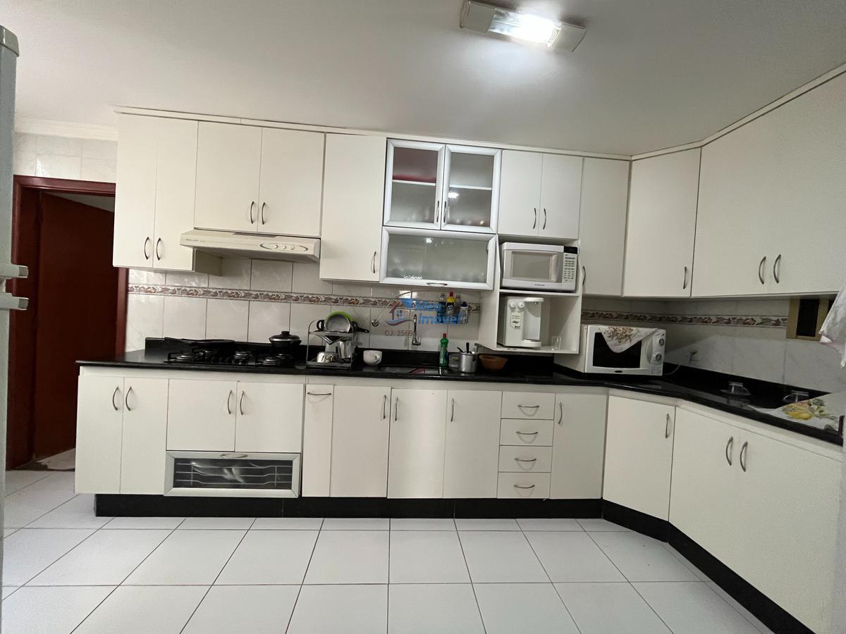 Apartamento, Sul, 4 Quartos, 2 Vagas, 1 Suíte
