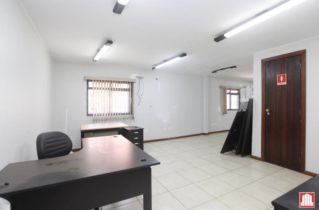 Sala, Asa Norte, 0 Quarto, 0 Vaga, 0 Suíte