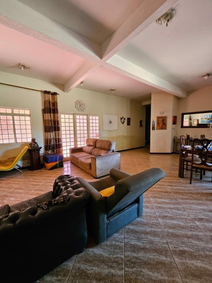 Casa, Park Way, 6 Quartos, 4 Vagas, 3 Suítes