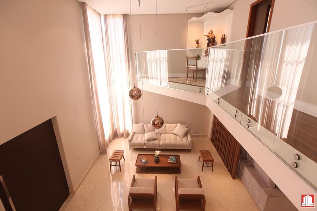 Casa em Condomínio, Região dos Lagos, 5 Quartos, 4 Vagas, 4 Suítes