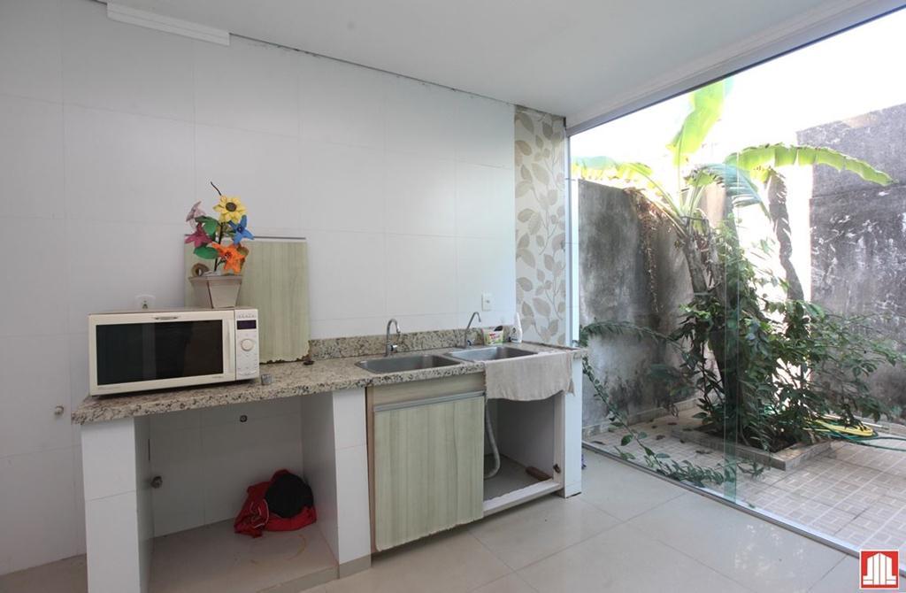Casa em Condomínio, Riacho Fundo, 4 Quartos, 3 Vagas, 4 Suítes