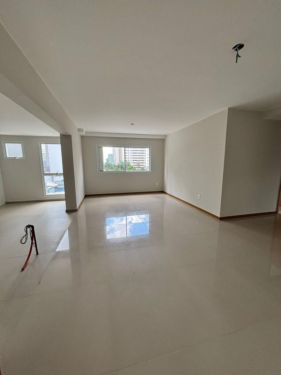 Apartamento, Norte, 3 Quartos, 2 Vagas, 2 Suítes