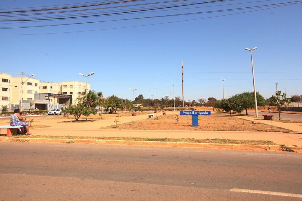 Lote, Riacho Fundo II, 0 Quarto, 0 Vaga, 0 Suíte