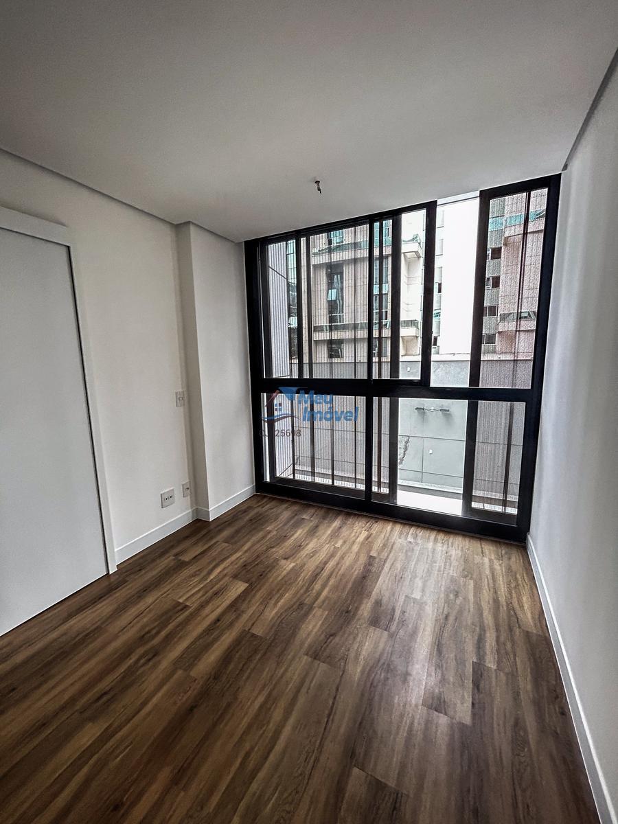 Apartamento, Zona Industrial, 3 Quartos, 2 Vagas, 1 Suíte
