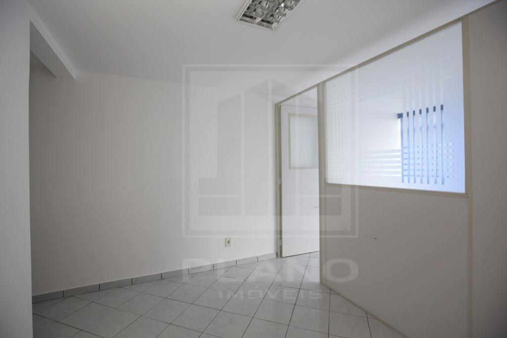 Sala, Asa Norte, 0 Quarto, 0 Vaga, 0 Suíte