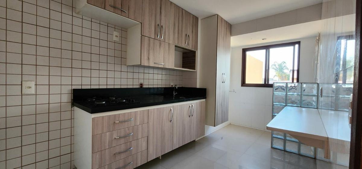 Apartamento, Lago Norte, 3 Quartos, 1 Vaga, 1 Suíte