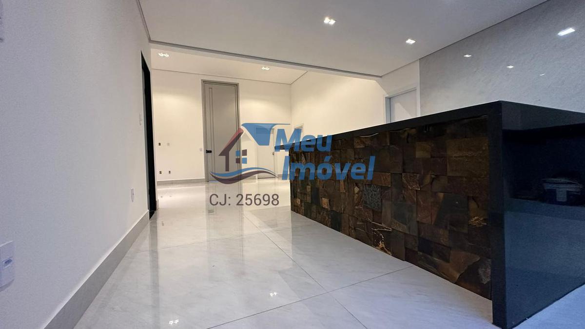 Casa, Brasília/Plano Piloto, 3 Quartos, 2 Vagas, 3 Suítes