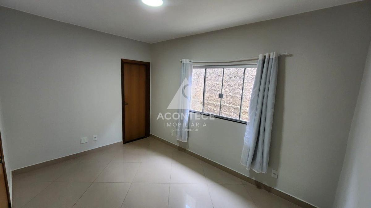Casa em Condomínio, Brasília/Plano Piloto, 3 Quartos, 4 Vagas, 2 Suítes