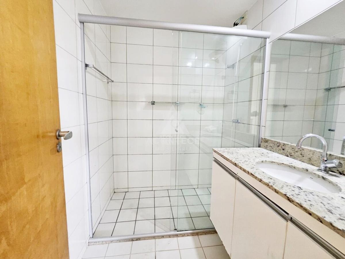 Sala, Norte, 1 Quarto, 2 Vagas, 1 Suíte