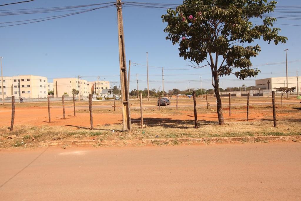 Lote, Riacho Fundo II, 0 Quarto, 0 Vaga, 0 Suíte
