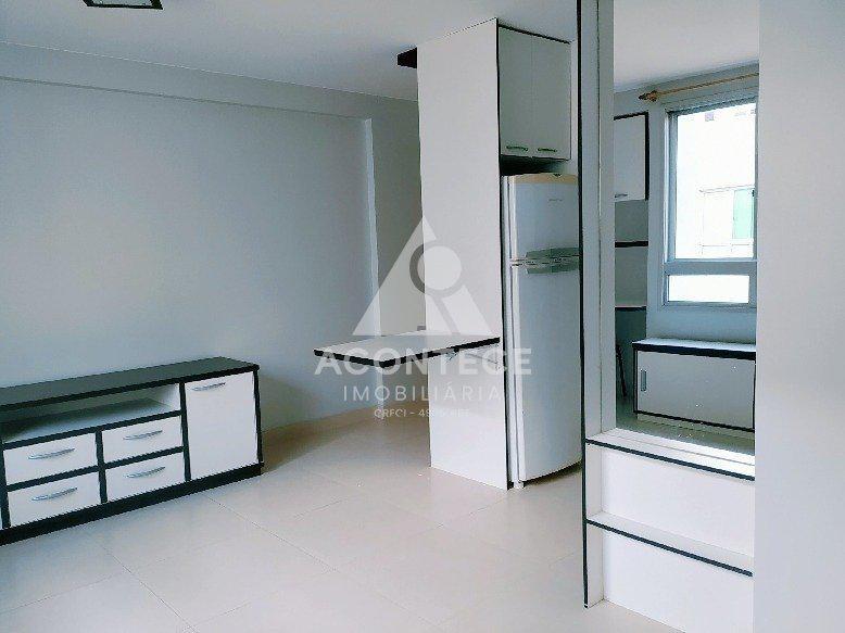 Quitinete, Sudoeste, 1 Quarto, 1 Vaga