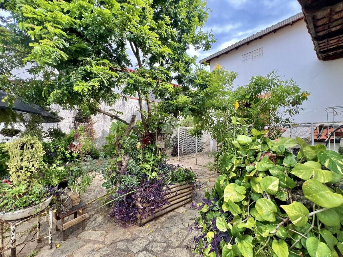 Casa, Região dos Lagos, 7 Quartos, 4 Vagas, 2 Suítes