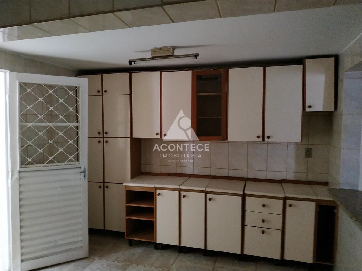 Casa, Guará I, 4 Quartos, 1 Suíte