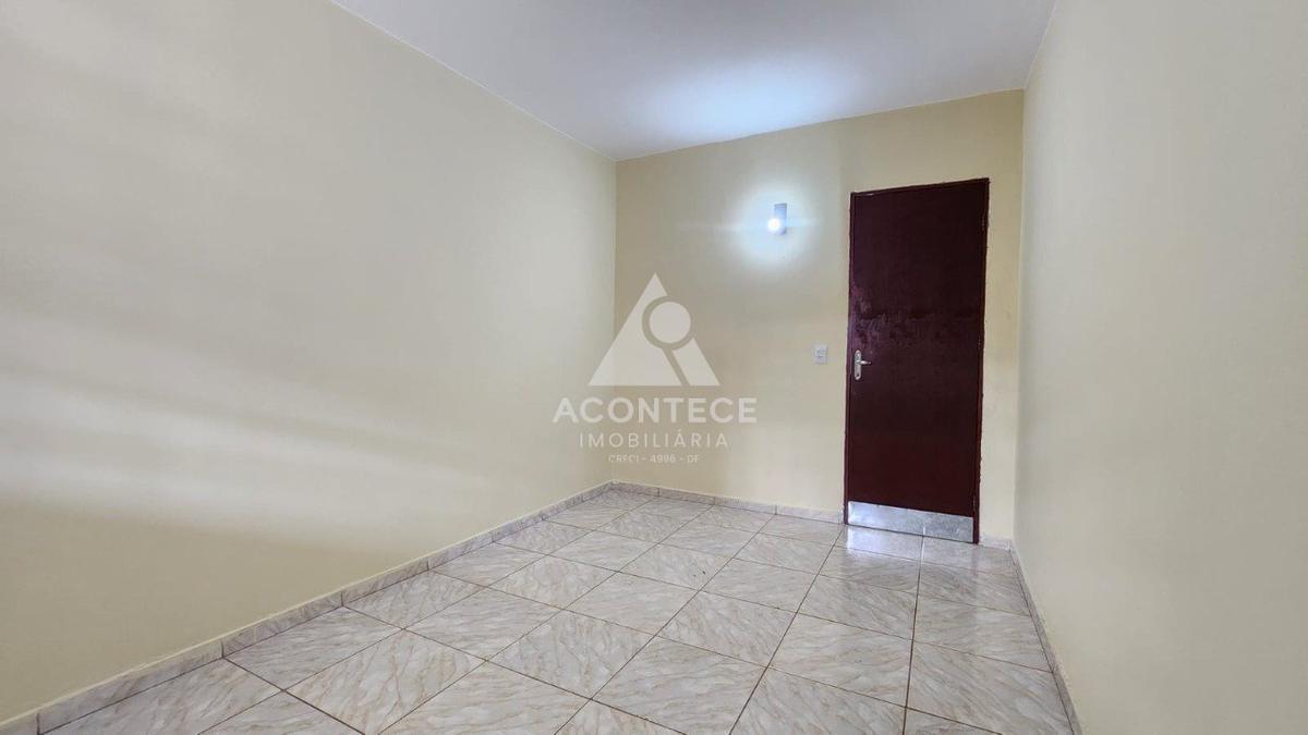 Casa em Condomínio, Residencial Santos Dumont, 4 Quartos, 2 Vagas, 1 Suíte