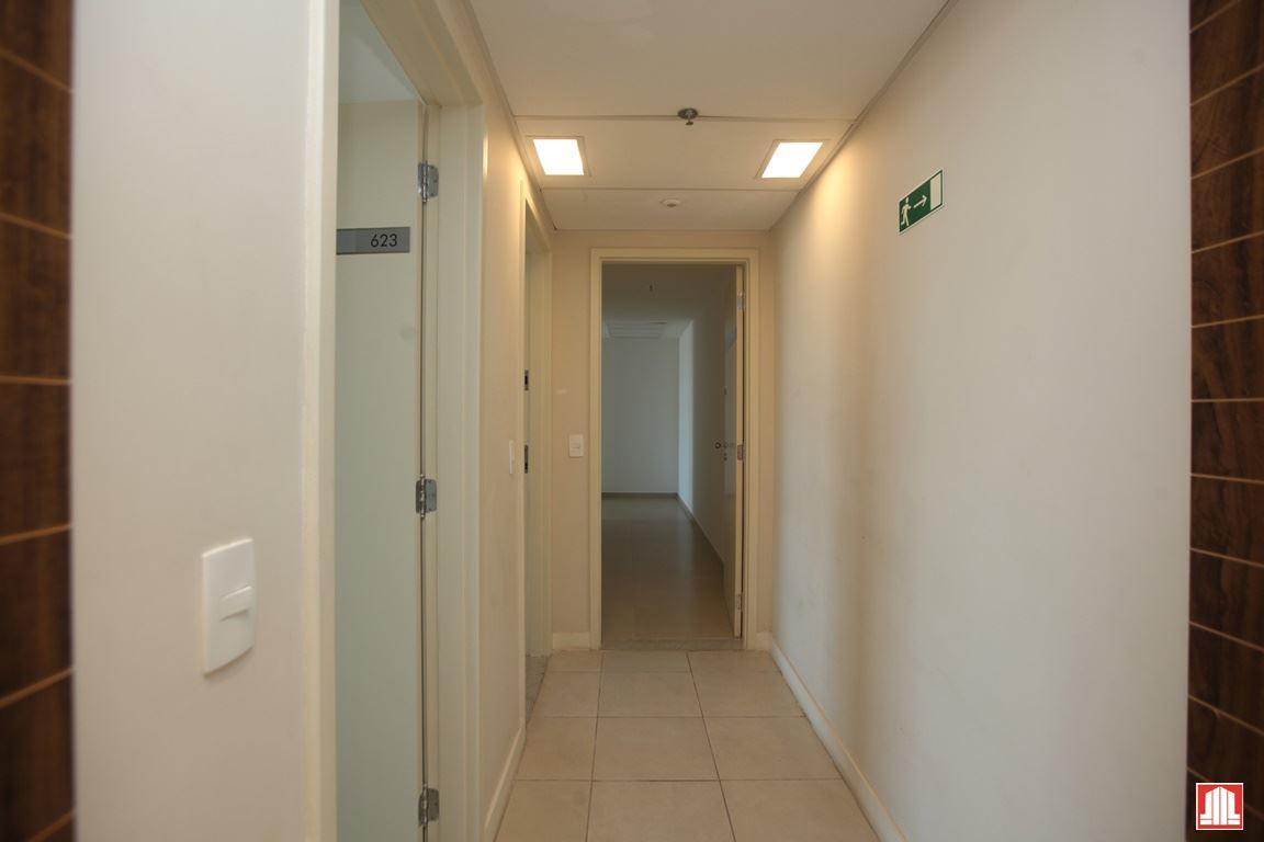 Sala, Asa Norte, 0 Quarto, 1 Vaga, 0 Suíte