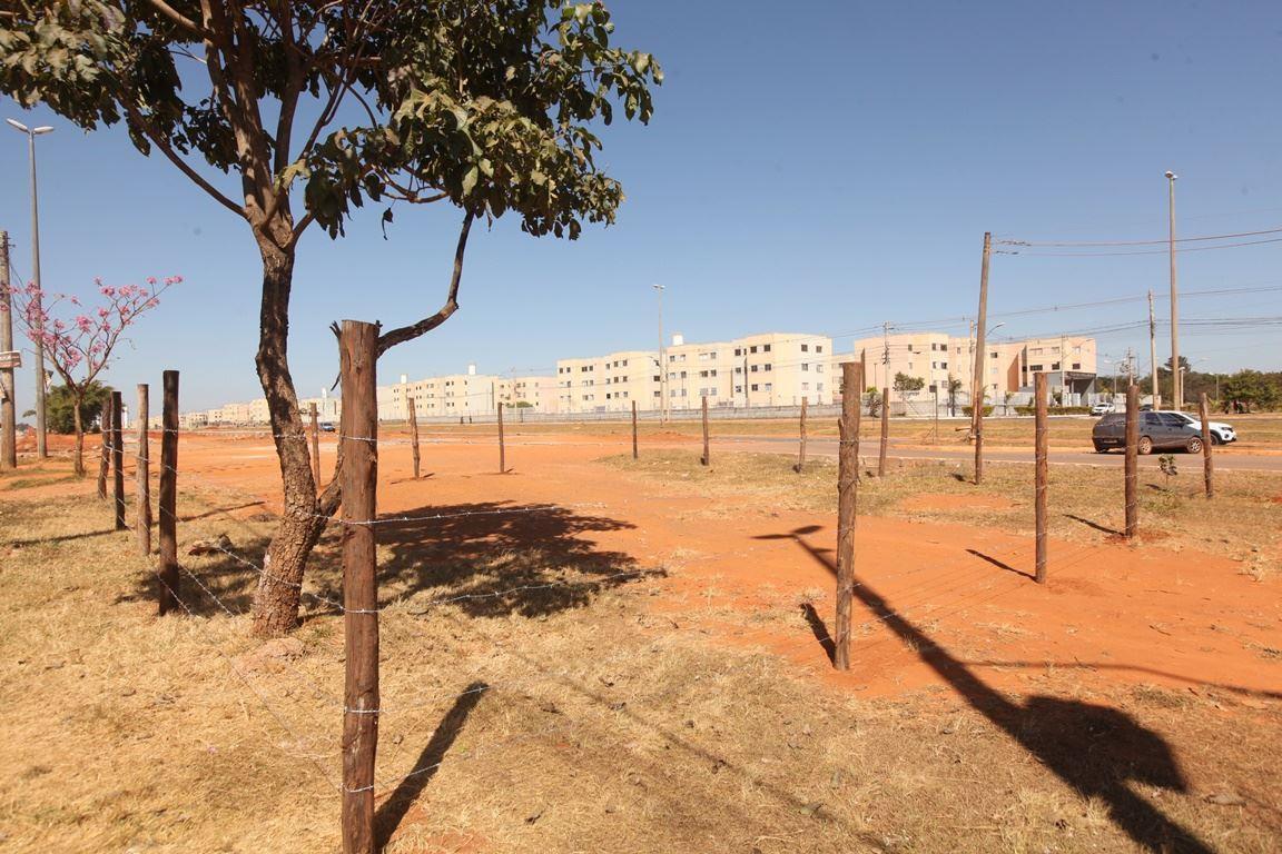 Lote, Riacho Fundo II, 0 Quarto, 0 Vaga, 0 Suíte