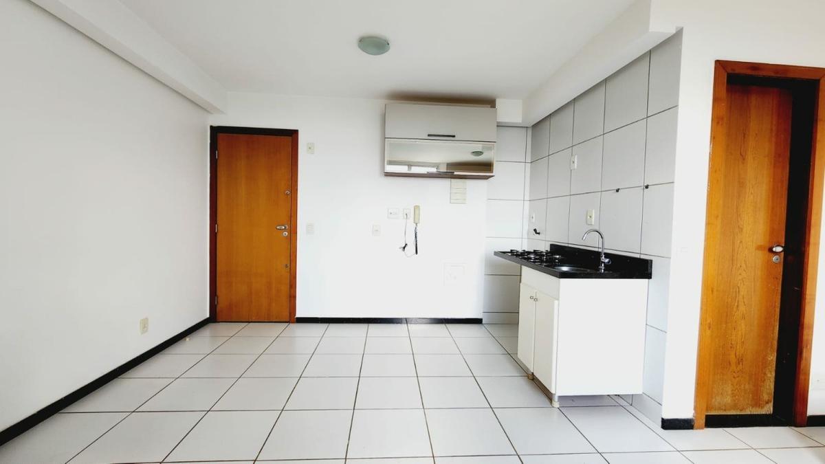 Quitinete, Park Sul, 1 Quarto, 1 Vaga, 1 Suíte