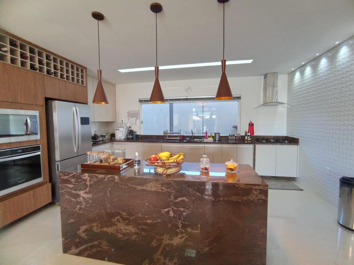 Casa em Condomínio, Brasília/Plano Piloto, 3 Quartos, 4 Vagas, 2 Suítes
