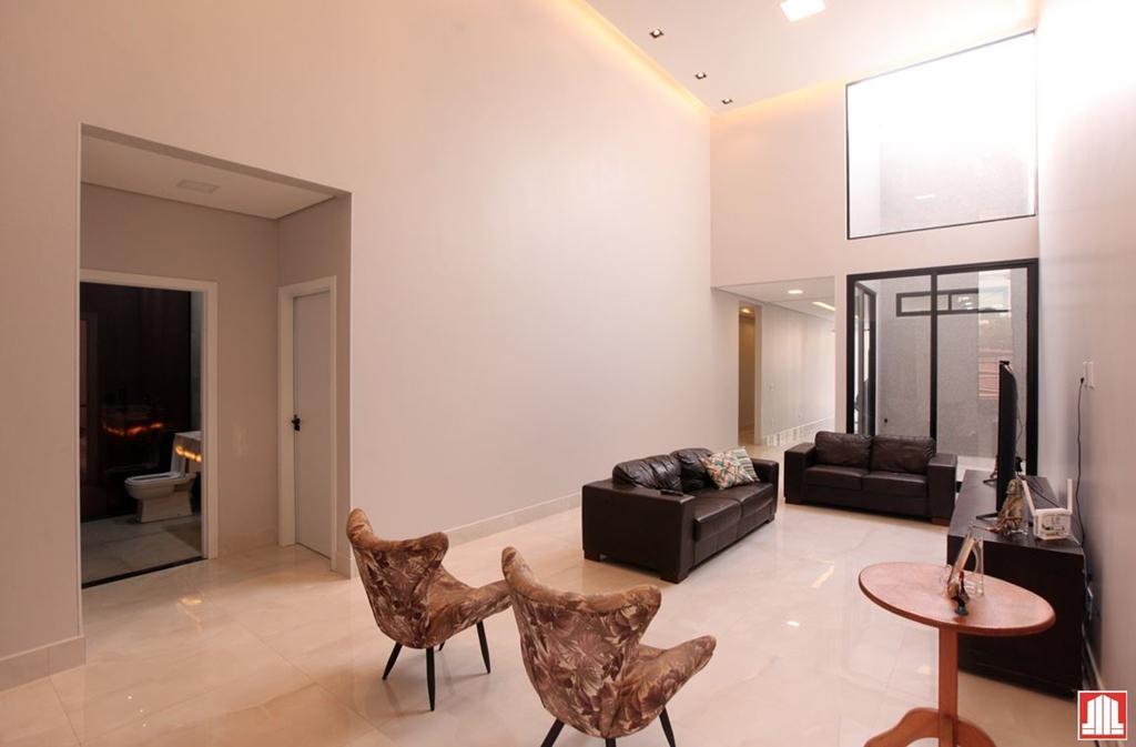 Casa, Vicente Pires, 3 Quartos, 4 Vagas, 3 Suítes