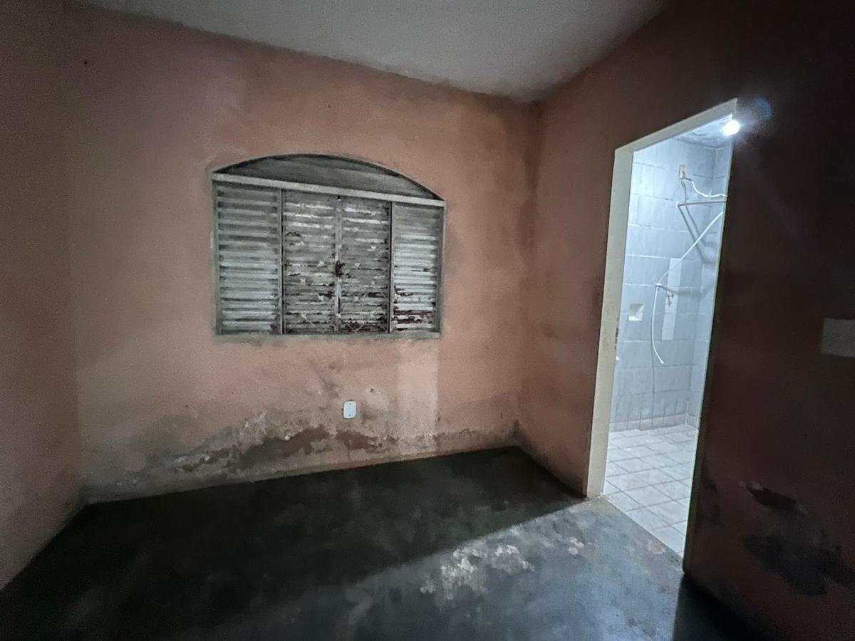 Casa, Samambaia Norte, 2 Quartos, 4 Vagas, 0 Suíte