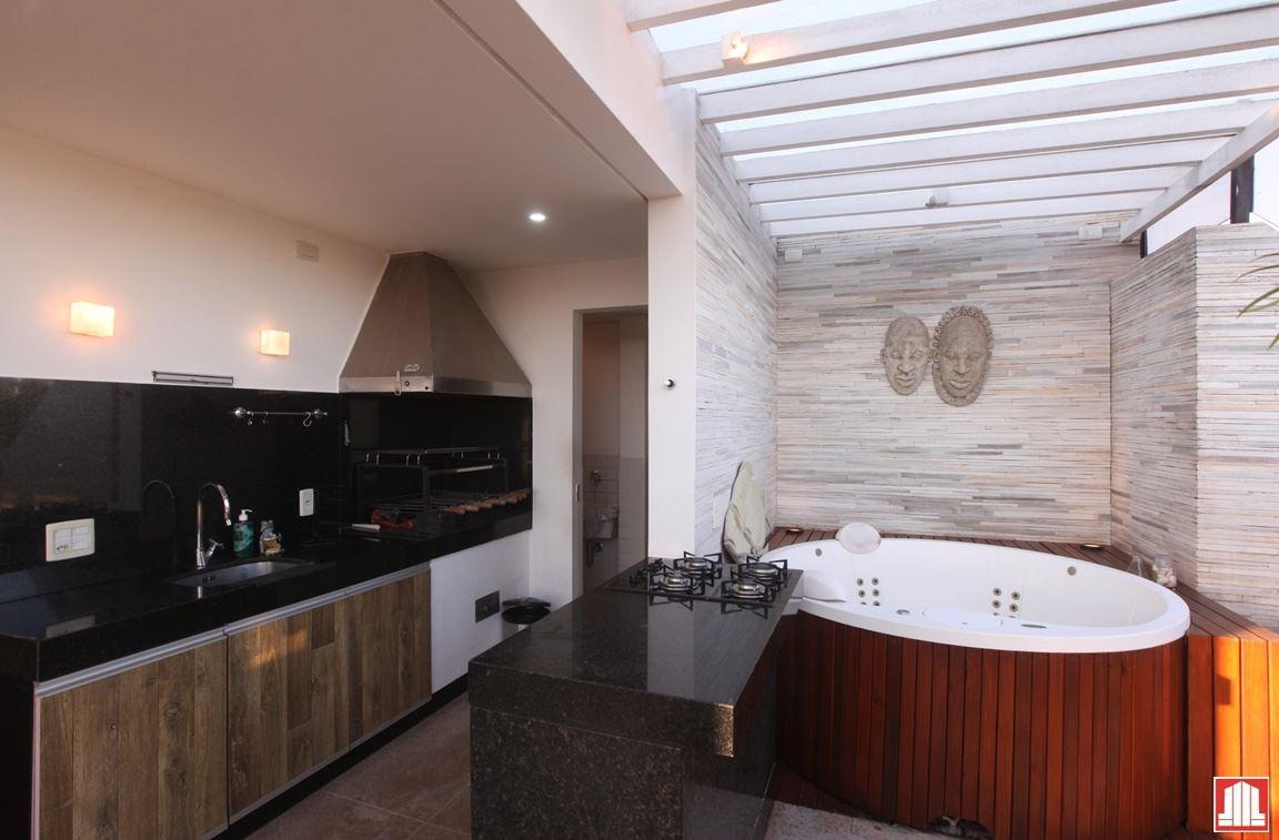 Apartamento, Asa Norte, 4 Quartos, 2 Vagas, 3 Suítes